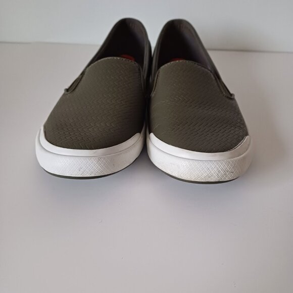 Lacoste Pull On Slip On Men’s Sneakers Army/Dark Green 9.5 - Picture 5 of 9